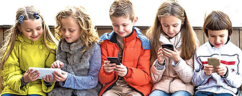 dzieci XXI wieku smartfony