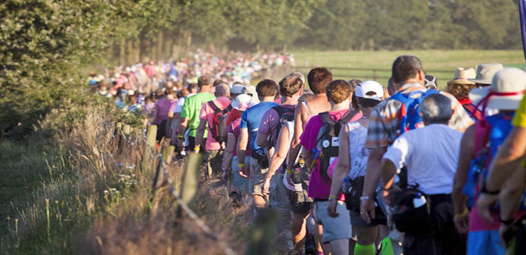 maraton z Nijmegen w deszczu