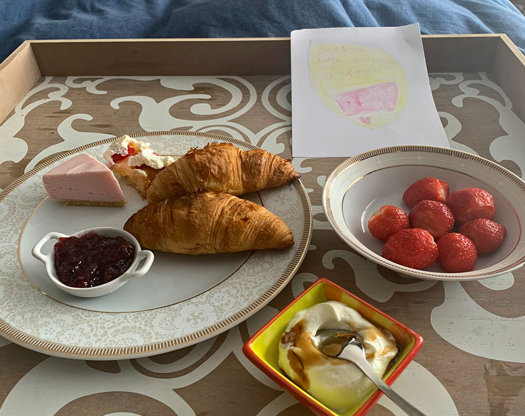 śniadanie dla mamusi