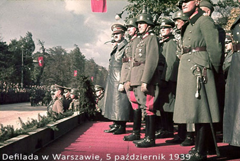 Hitler w Warszawie