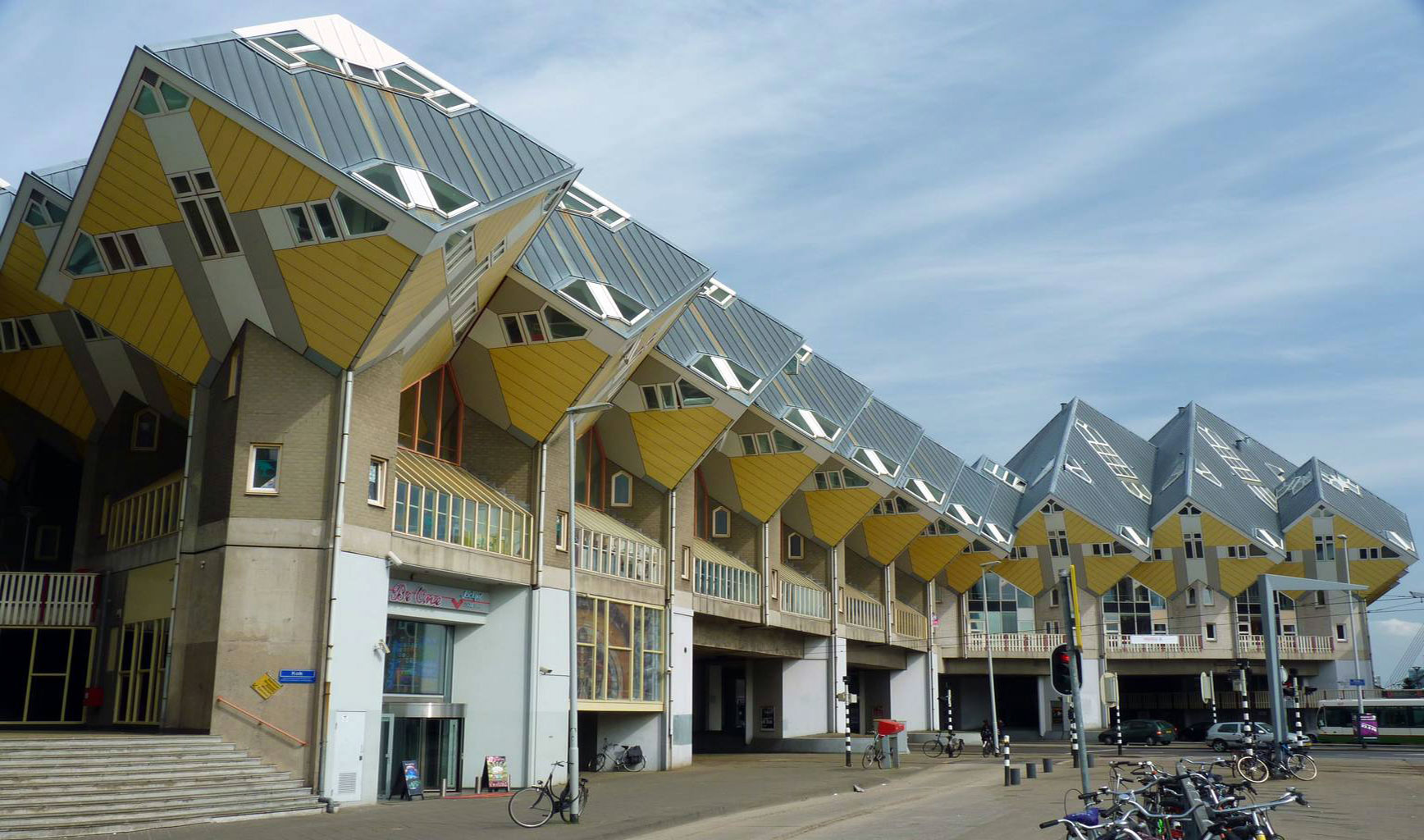 domy klocki w Rotterdamie
