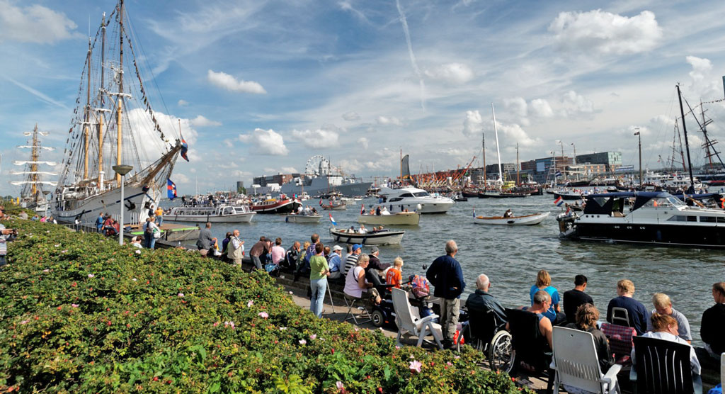 Parada żaglowców Amsterdam