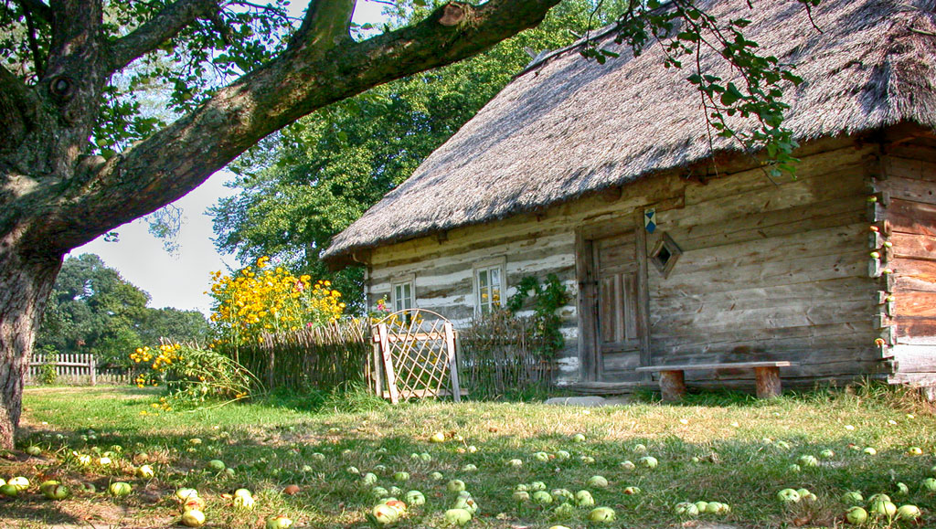 wiejska chałupka